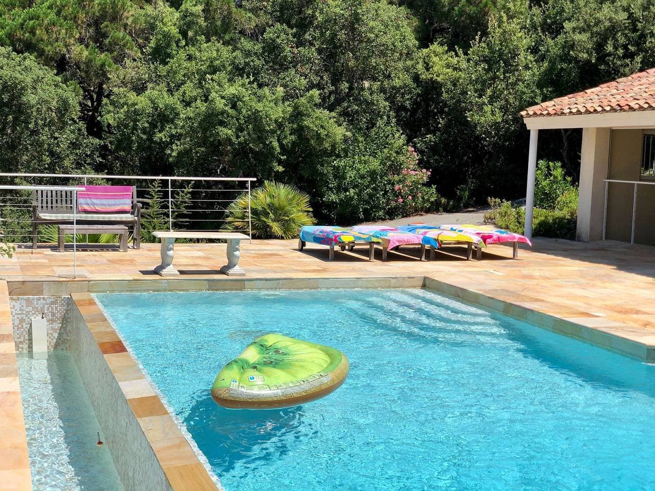 Villa in La Croix-Valmer mit Meerblick 1