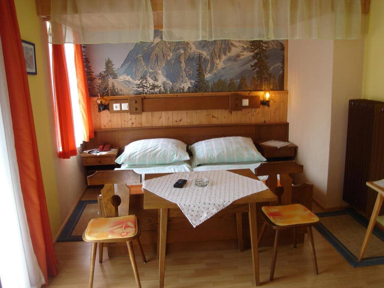 Foto 13 von 16: Double Room with Balcony