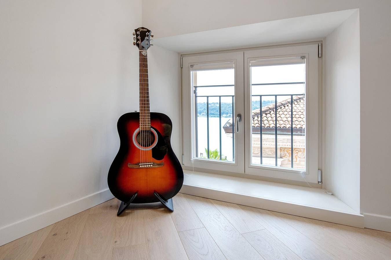 Foto 2 von 30: Ferienwohnung 'Flat 5' mit Seeblick, WLAN und Klimaanlage
