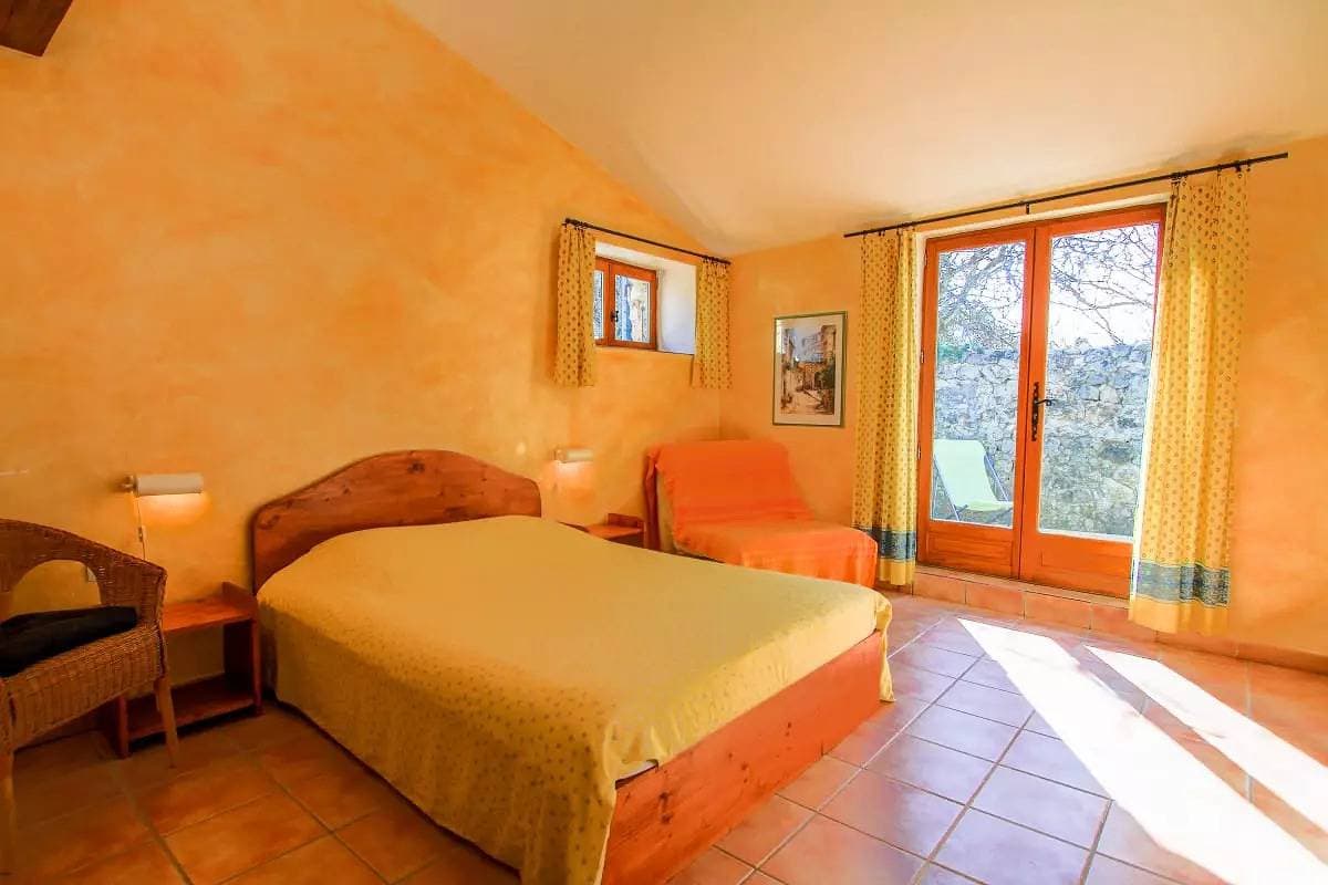 Foto 3 von 26: Häuser & Villen für 6 Personen
