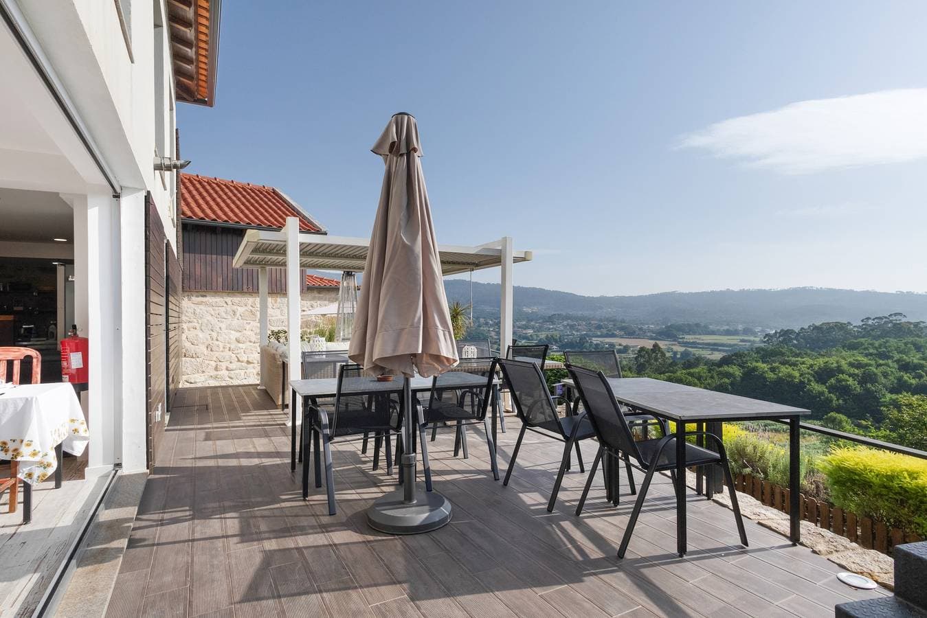 Foto 8 von 39: Studio mit Terrasse, Bergblick, WLAN und Klimaanlage