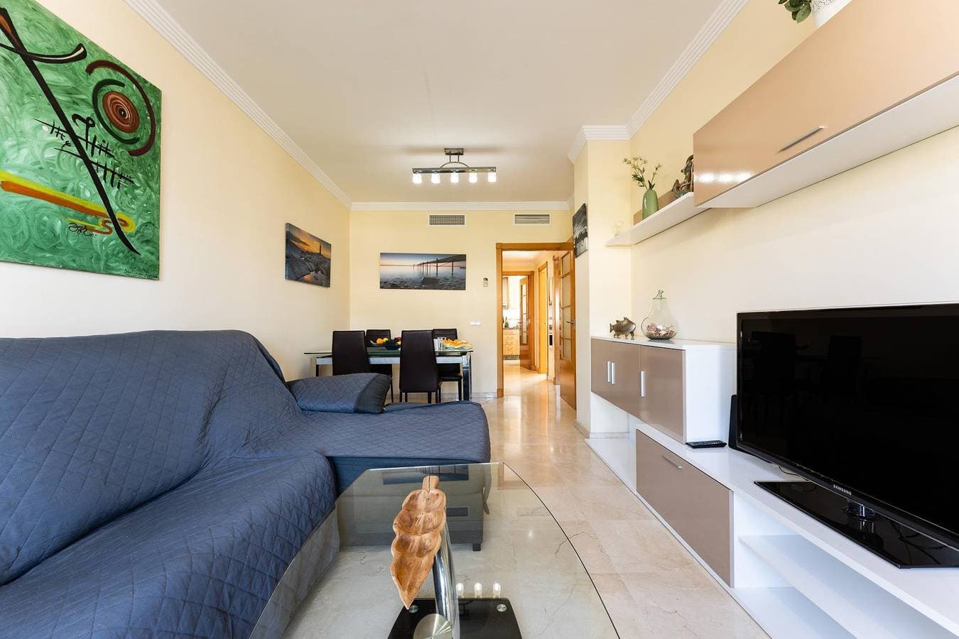 Foto 10 von 23: Ferienwohnung für 4 Personen mit Seeblick