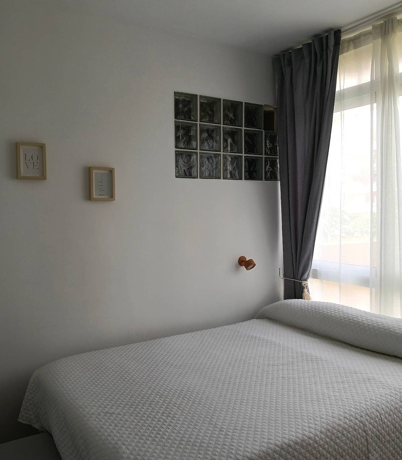 Foto 11 von 24: Einzimmerapartment 'Torremolinos' mit Gemeinschaftspool, Gemeinschaftsgarten und WLAN