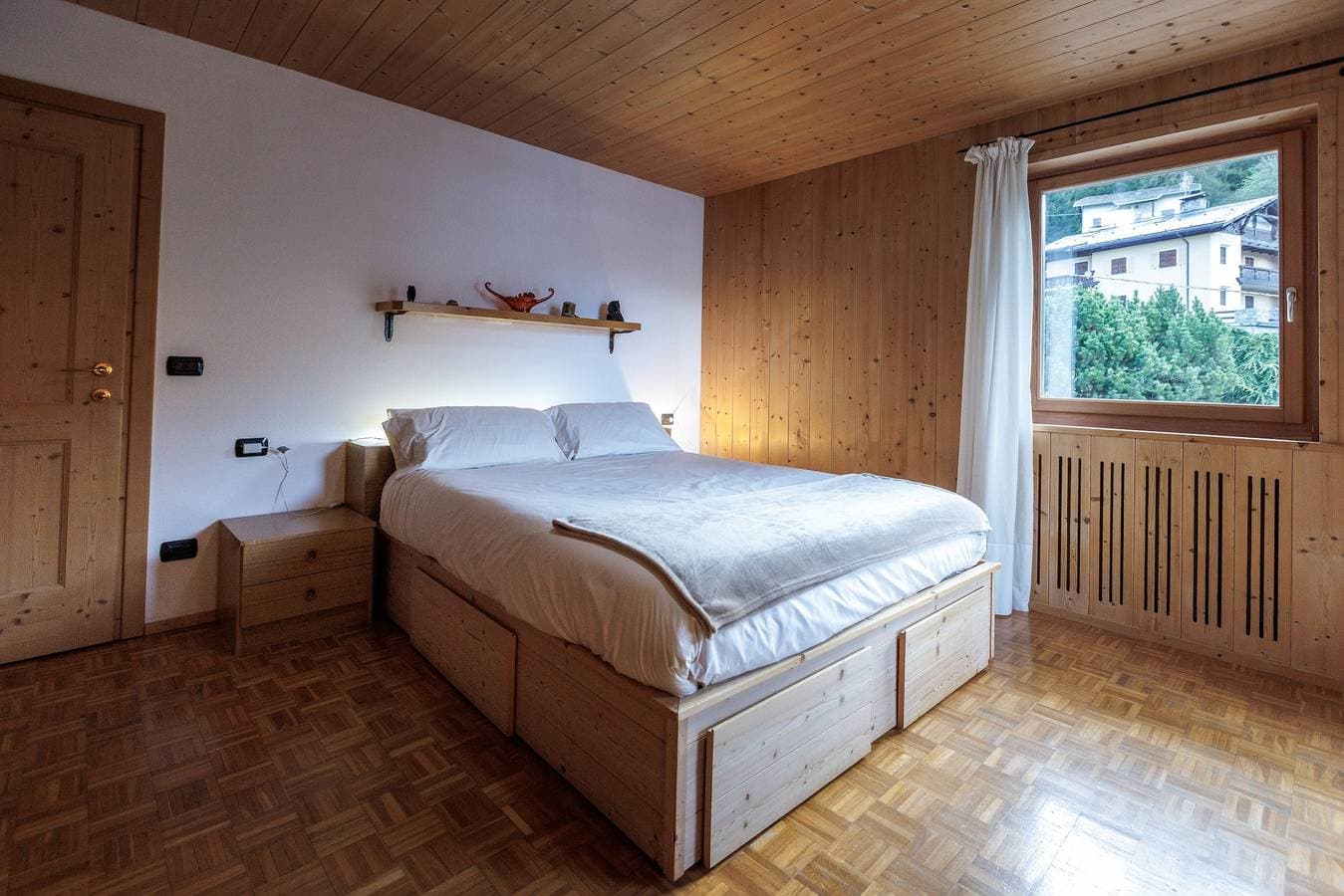 Foto 12 von 37: Chalet 'Beppe' mit Bergblick, Gemeinschaftsgarten und WLAN