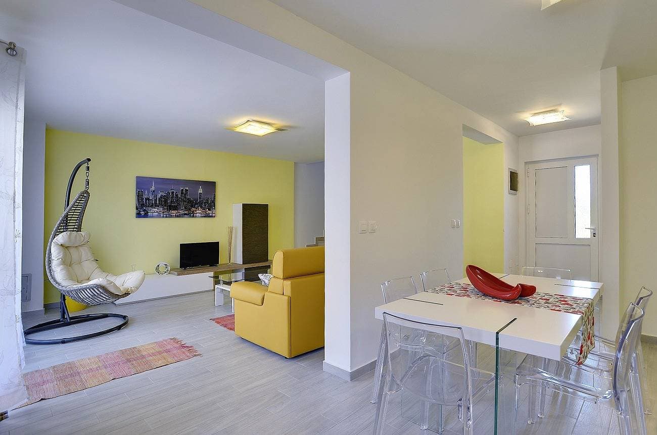 Foto 10 von 22: Strandnahe Villa mit privatem Pool, WLAN, Terrasse, Grill
