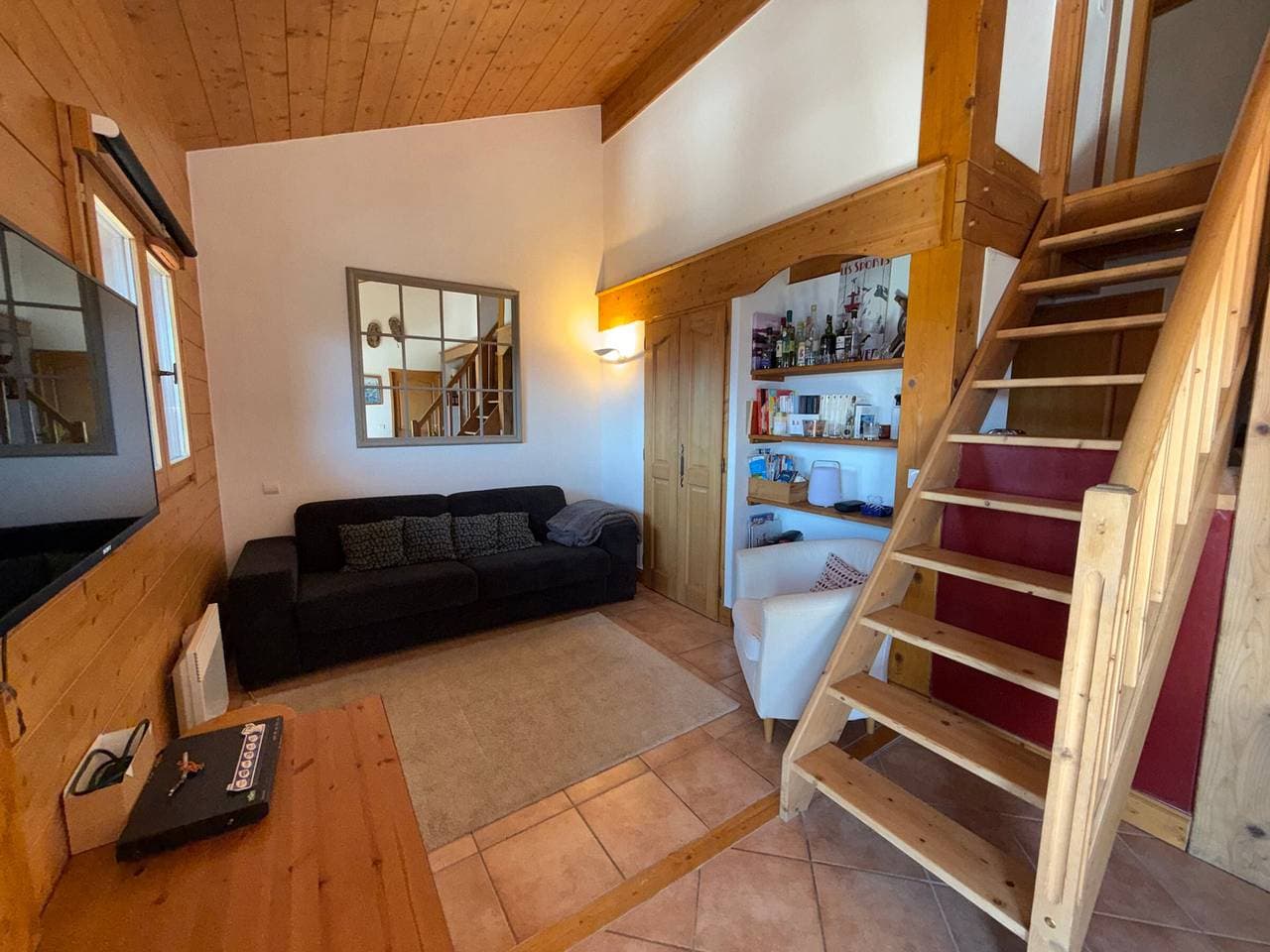 Foto 5 von 17: Geräumige Wohnung, Panorama-Aussicht - 6 Pers.