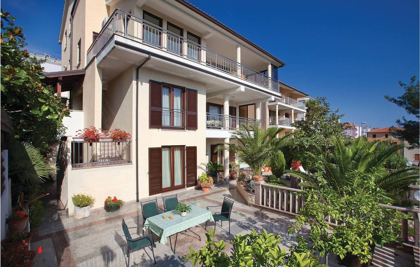 Foto 2 von 19: Gemütliche Ferienwohnung, 600 m vom Strand entfernt, mit WLAN, Klimaanlage und Terrasse
