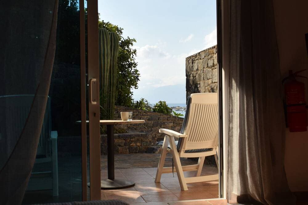 Foto 3 von 9: Olous /Hillside Hideaway/ Seaview Terrace/Elounda