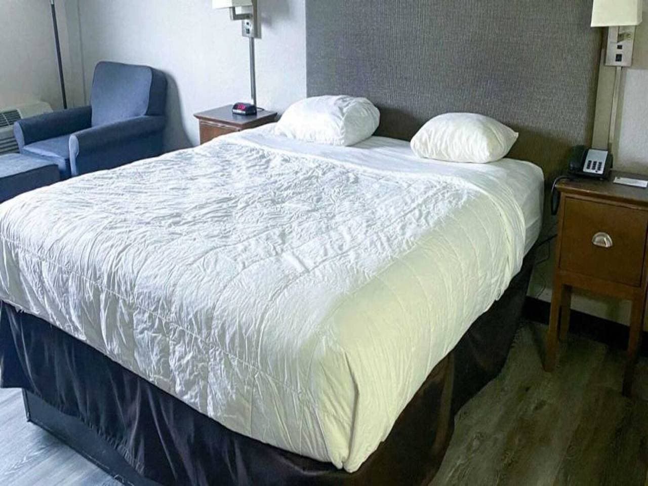 Foto 5 von 35: 1 Kingsize-Bett | Nichtraucher
