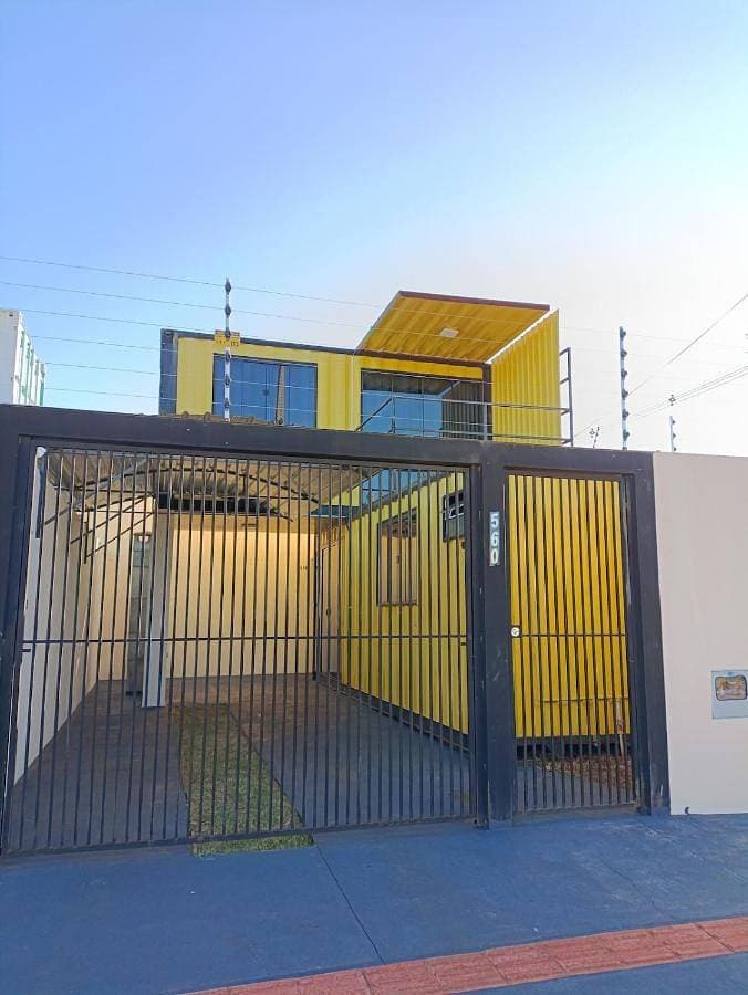 Sobrado Container Amarelo 1