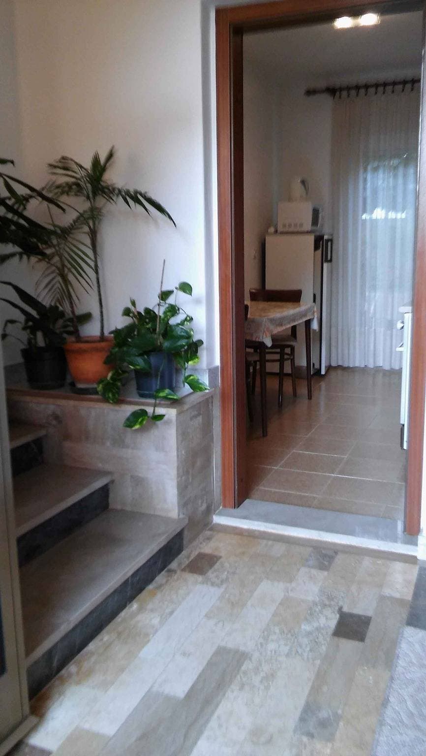 Foto 12 von 24: Ferienwohnung mit Terrasse und Klima