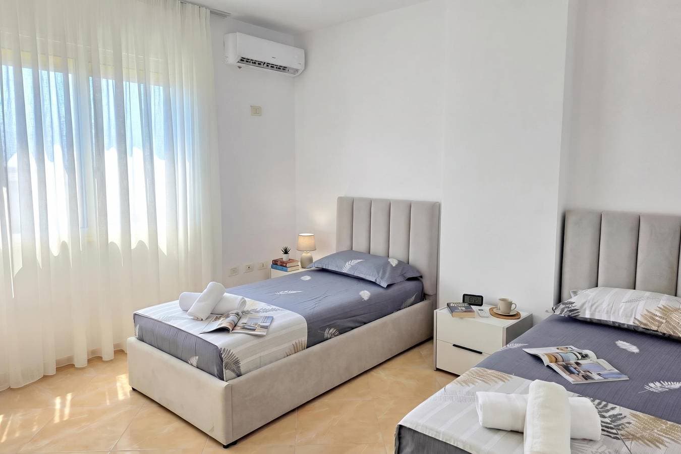 Foto 7 von 29: Sea View Apartment in Durres Beach 100