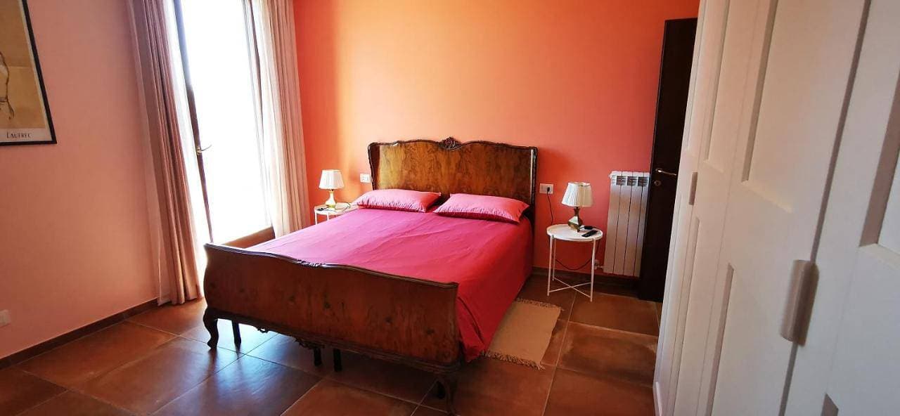 Foto 4 von 23: Two-Bedroom Apartment