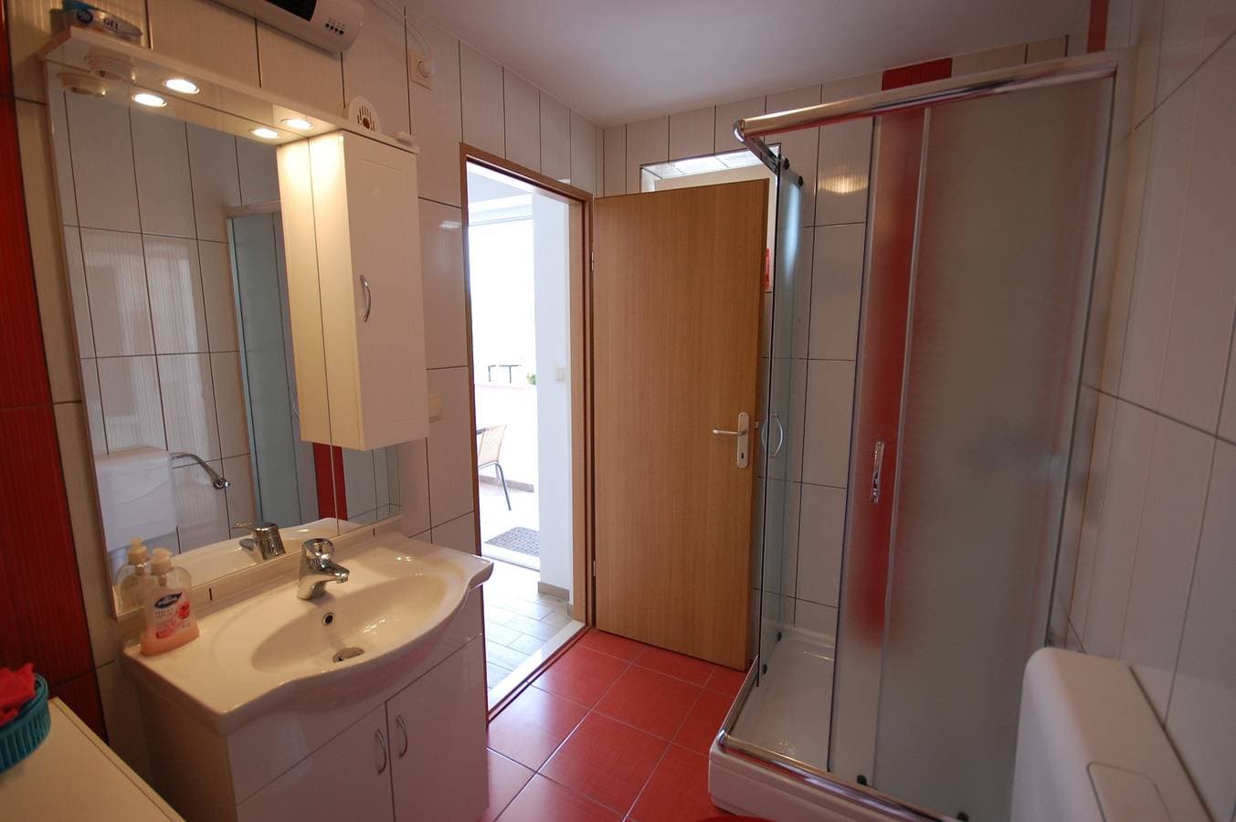 Foto 10 von 14: Studio Appartement mit Balkon Sveti Vid, Krk -a