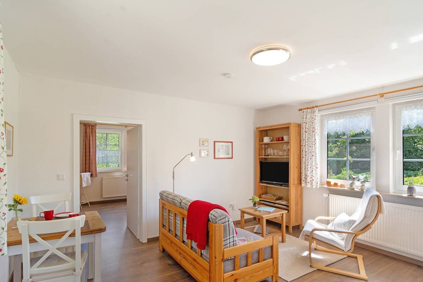 Foto 5 von 40: Ferienwohnung 'Die Fuchsmühle', idyllisch und ruhig gelegen, in der
Natur direkt an der Warme
