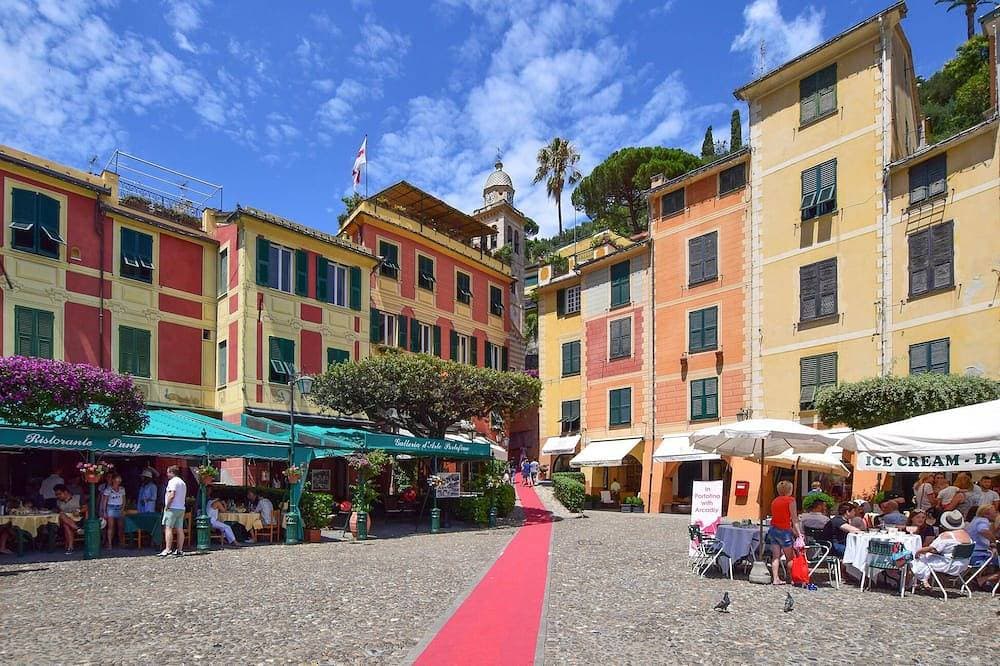 Foto 10 von 22: Beach front apartment in Rapallo Ge with swimming pool