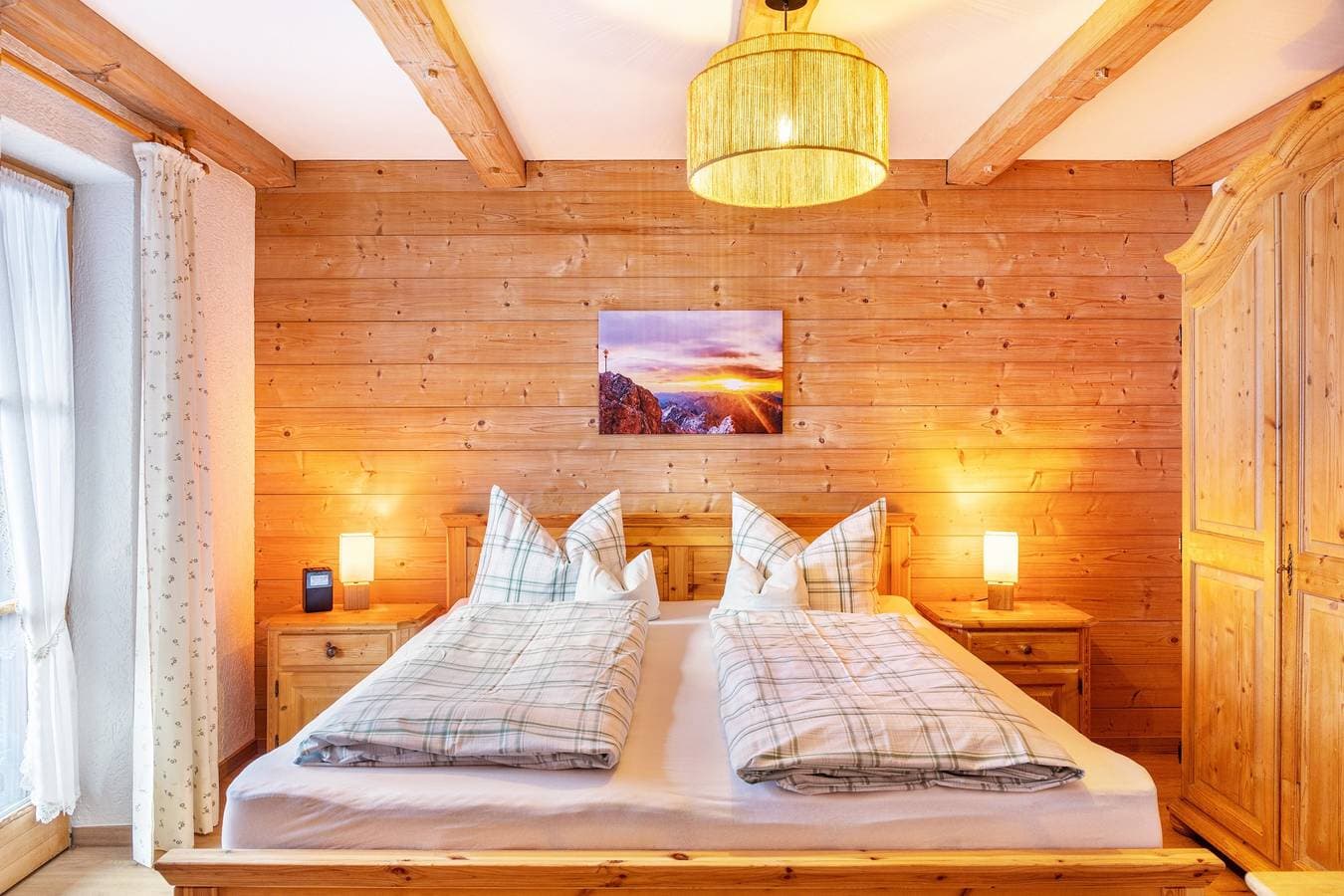Foto 10 von 30: Ferienwohnung 'Höllental' mit Bergblick, Balkon und WLAN
