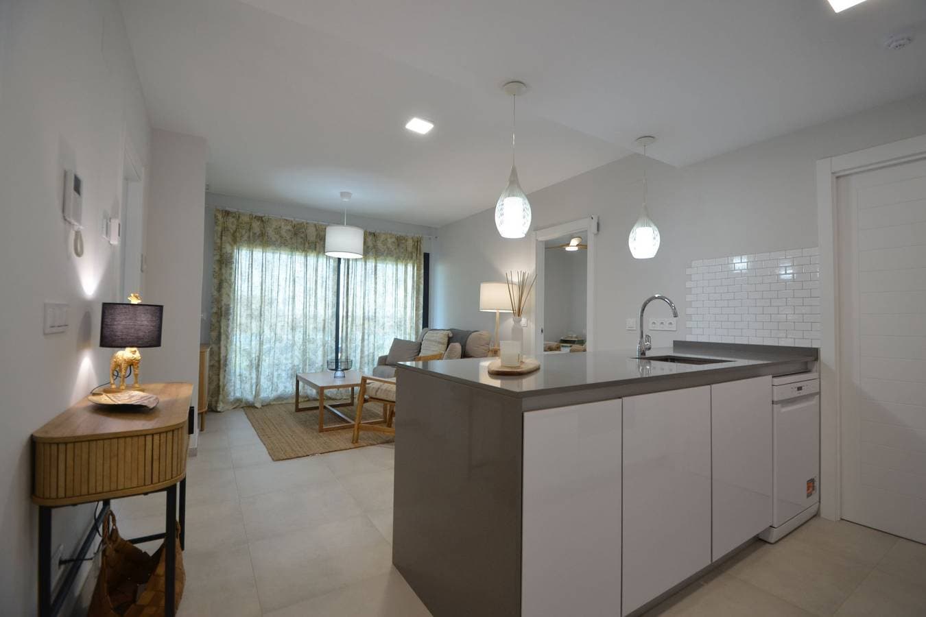 Foto 9 von 34: Ferienwohnung für 5 Personen mit Terrasse