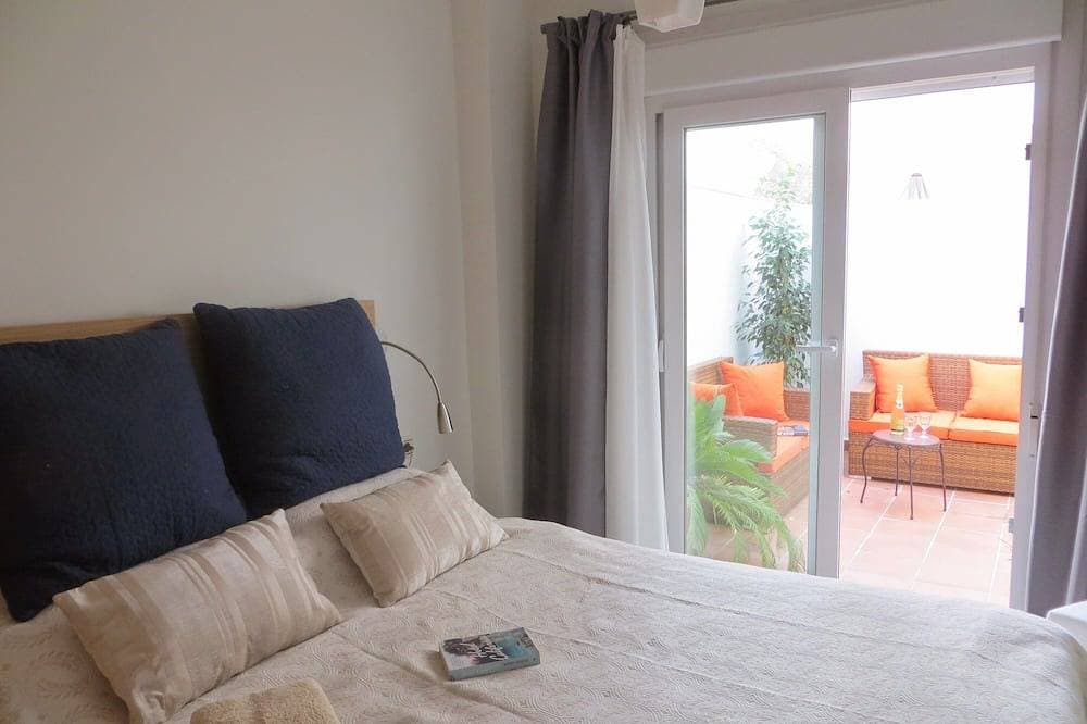 Foto 2 von 27: Moderne zentrale Wohnung mit großer privater Gartenterrasse