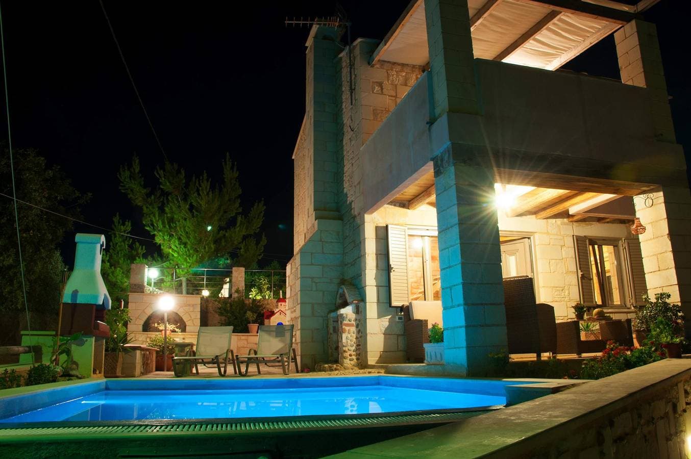 Foto 2 von 8: Villa für 4 Personen mit Garten