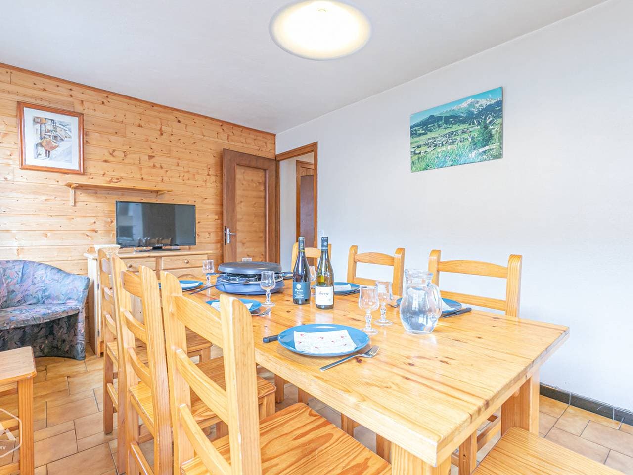 Geräumige Wohnung, Dorfzentrum, Haustiere erlaubt 1