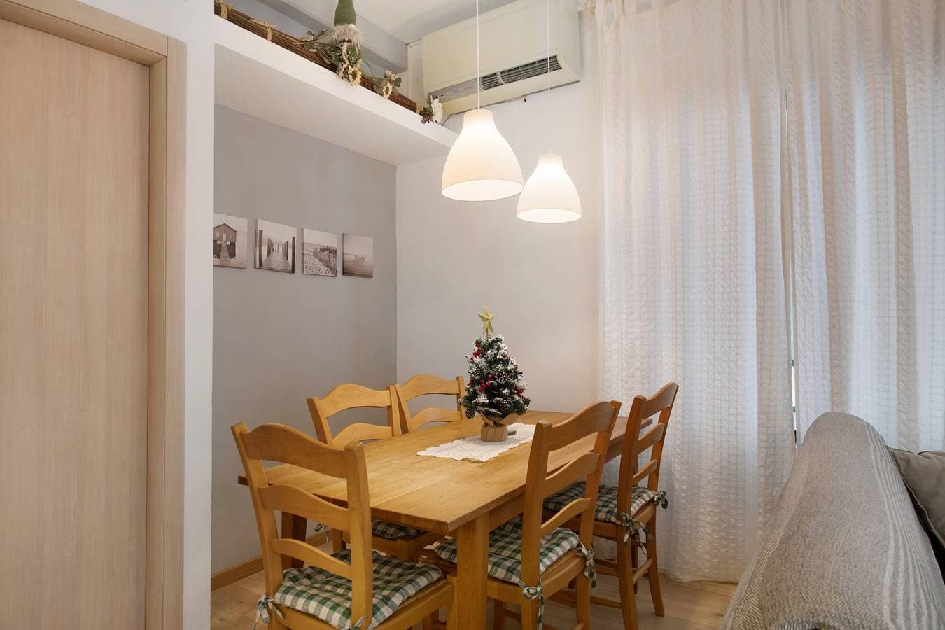 Foto 6 von 24: Ferienwohnung 'Vinc Trotti House Of Dj-vu' mit Bergblick, Wi-Fi und Klimaanlage