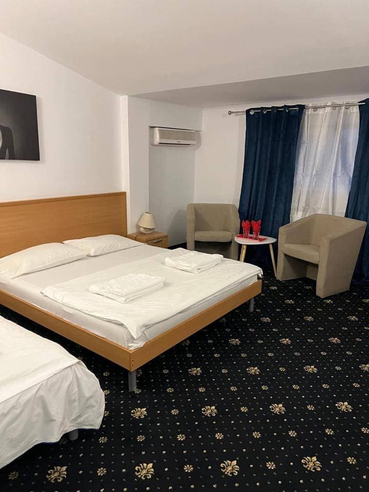 Foto 10 von 11: Standard Twin Room