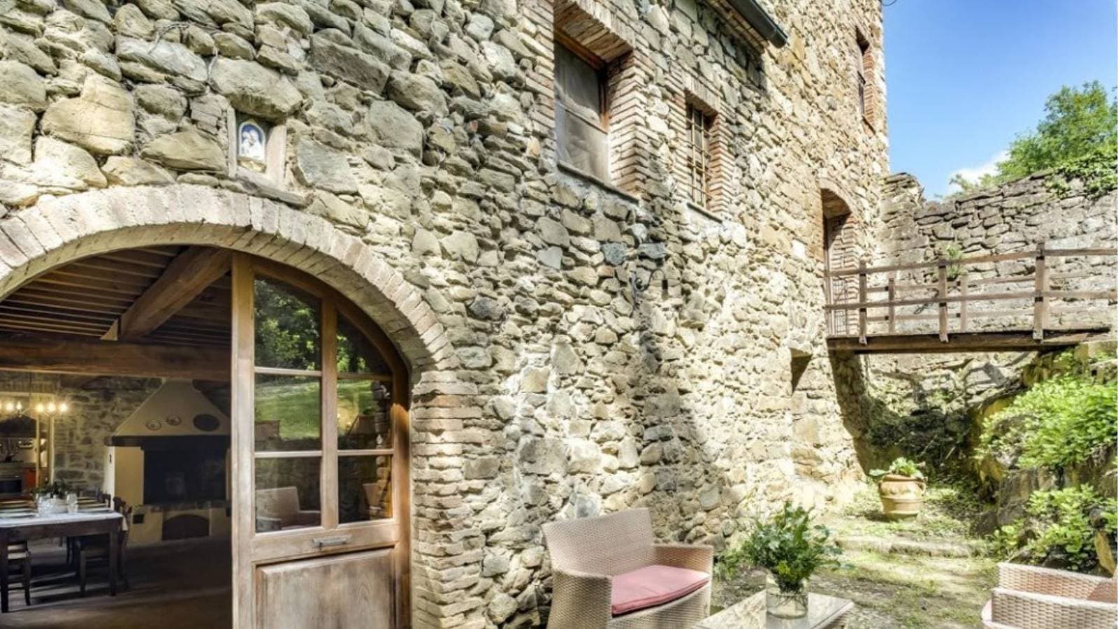 Foto 7 von 29: Villa für 8 Personen mit Pool