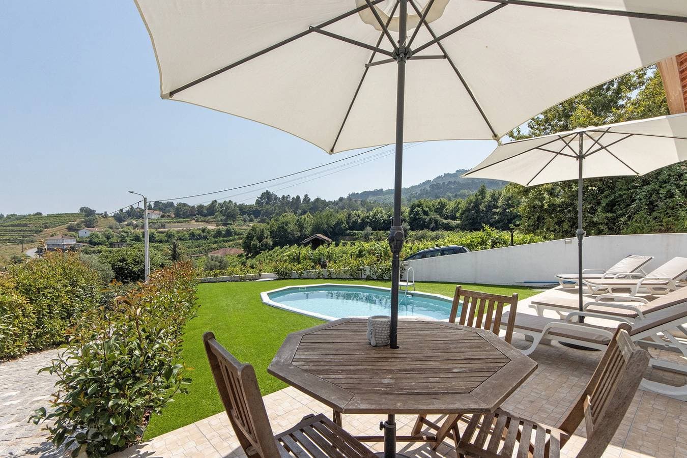 Foto 4 von 33: Ferienhaus 'Refugio Das Vinhas' mit Bergblick, Wi-Fi und Klimaanlage