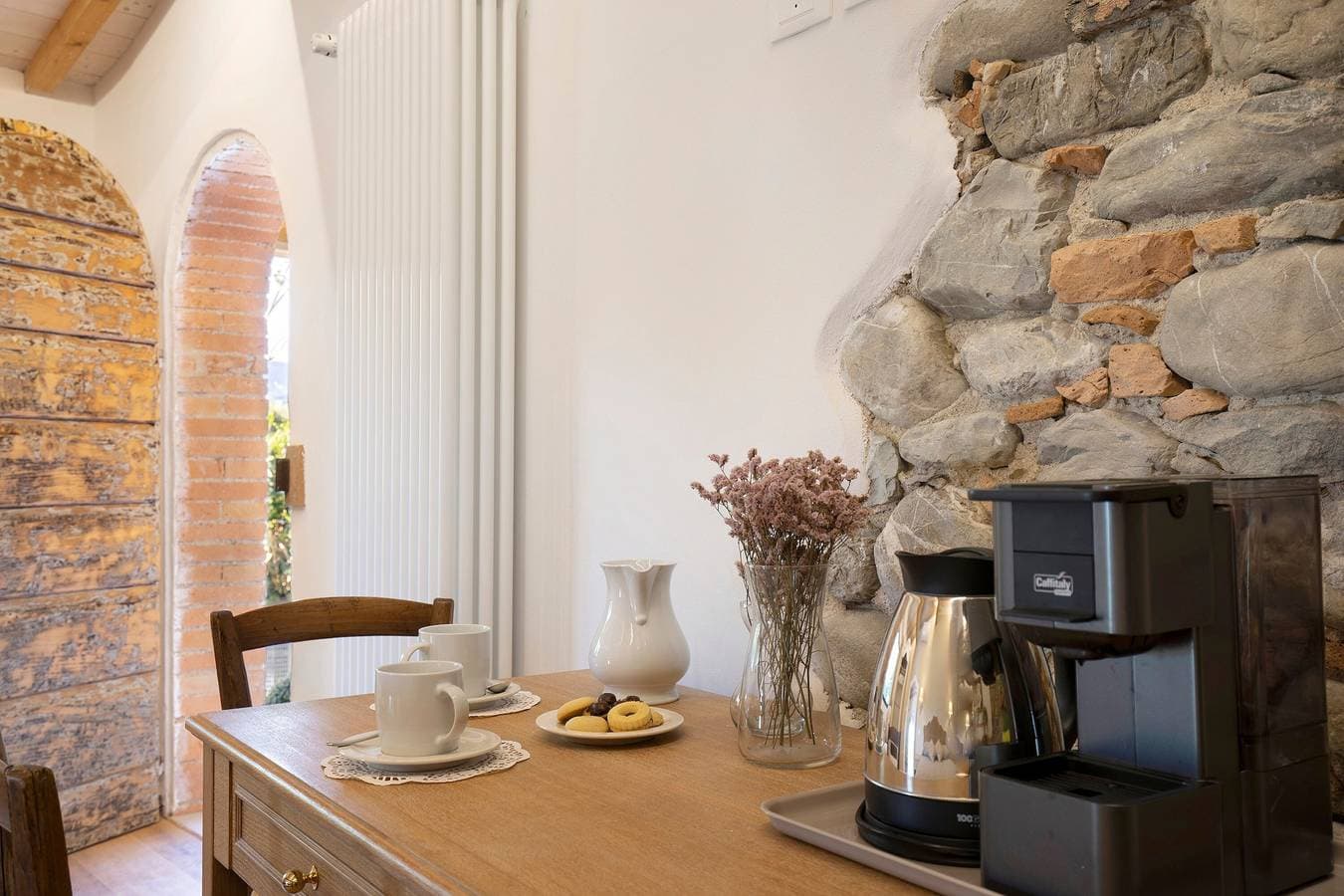 Foto 10 von 18: Zimmer 'Bellavista Cottage Gelsomino' mit Gemeinschaftsgarten, WLAN und Klimaanlage