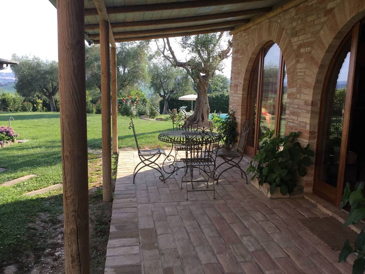 Foto 11 von 11: La Villa degli Ulivi Nebengebäude