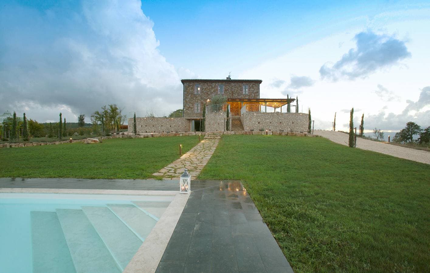 Chic am Flussufer mit Terrasse und Garage – 1,5 km bis zum Torrente Elvella 1