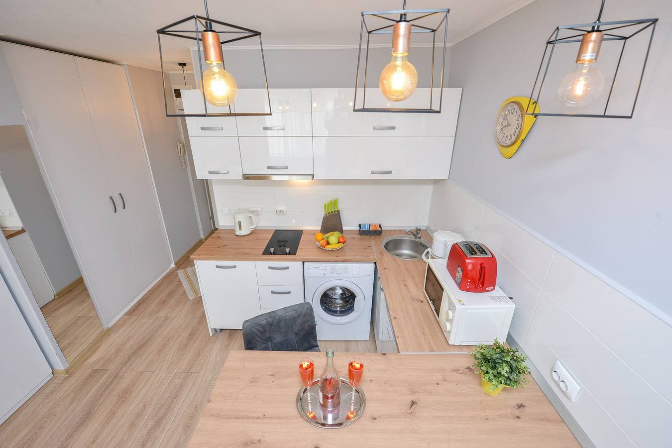 Foto 9 von 20: Candy Studio - Cismigiu Gardens - Ruhiges Zimmer