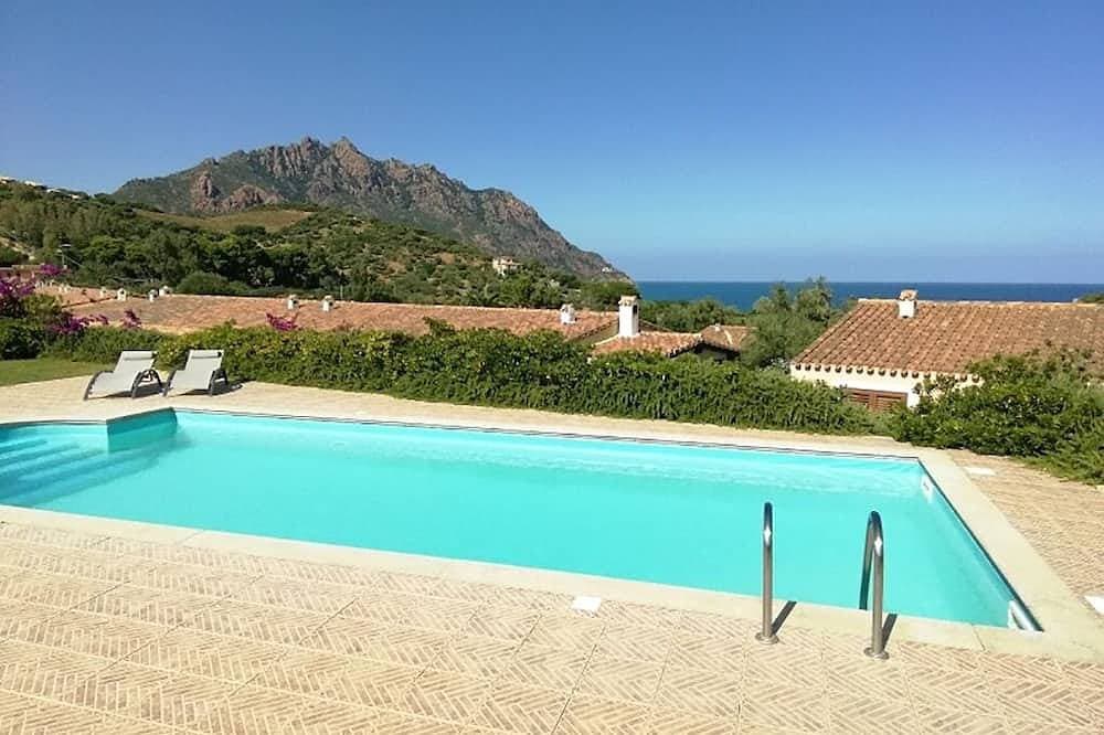 Cottage in einem Vier-Strand Privatpool 1