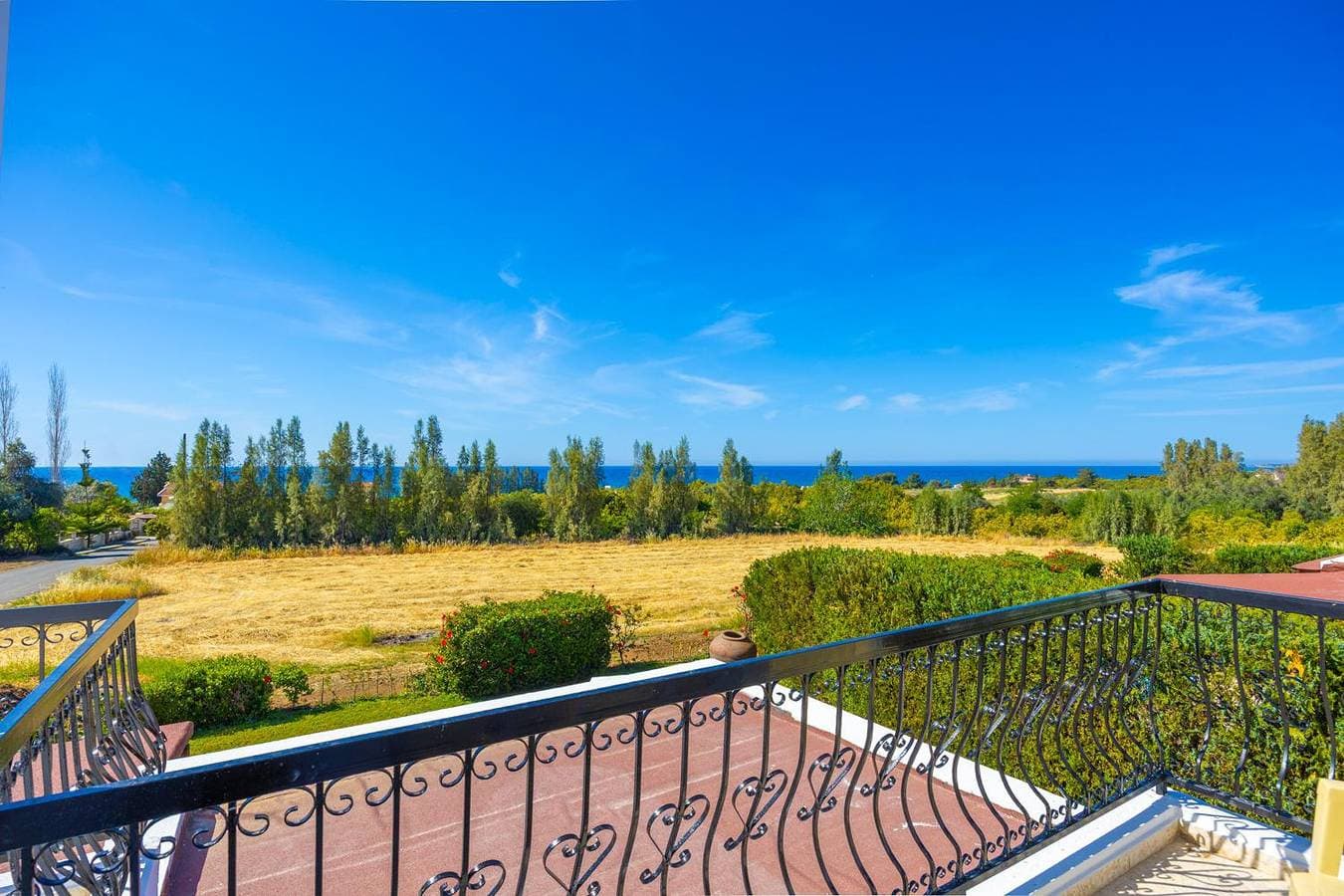 Foto 10 von 31: Villa für 4 Personen mit Meerblick