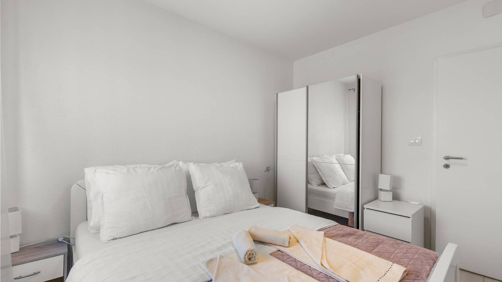 Foto 8 von 13: Ferienwohnung für 4 Personen mit Balkon/Terrasse