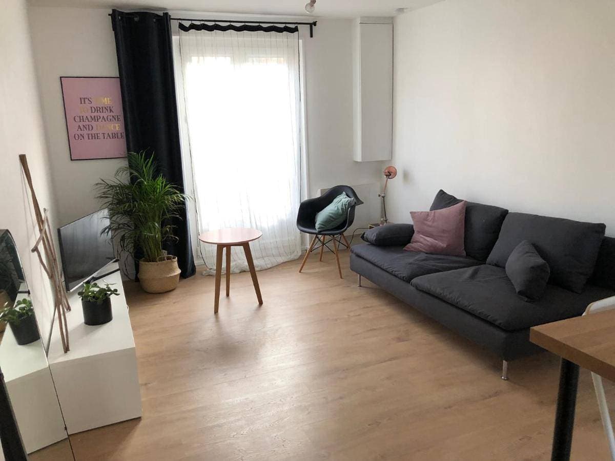 Foto 5 von 52: One-Bedroom Apartment