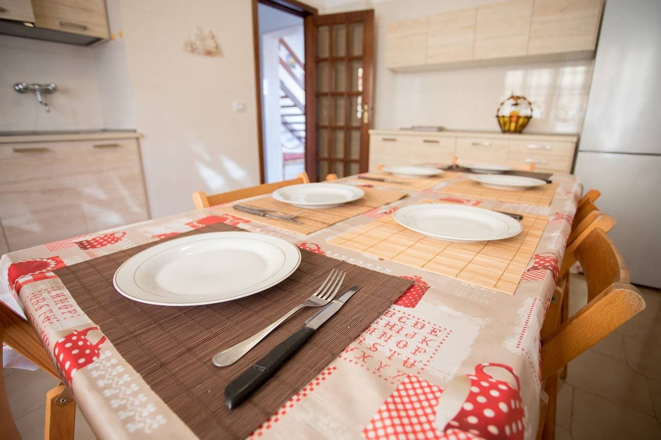 Foto 13 von 33: Villa für 9 Personen mit Balkon