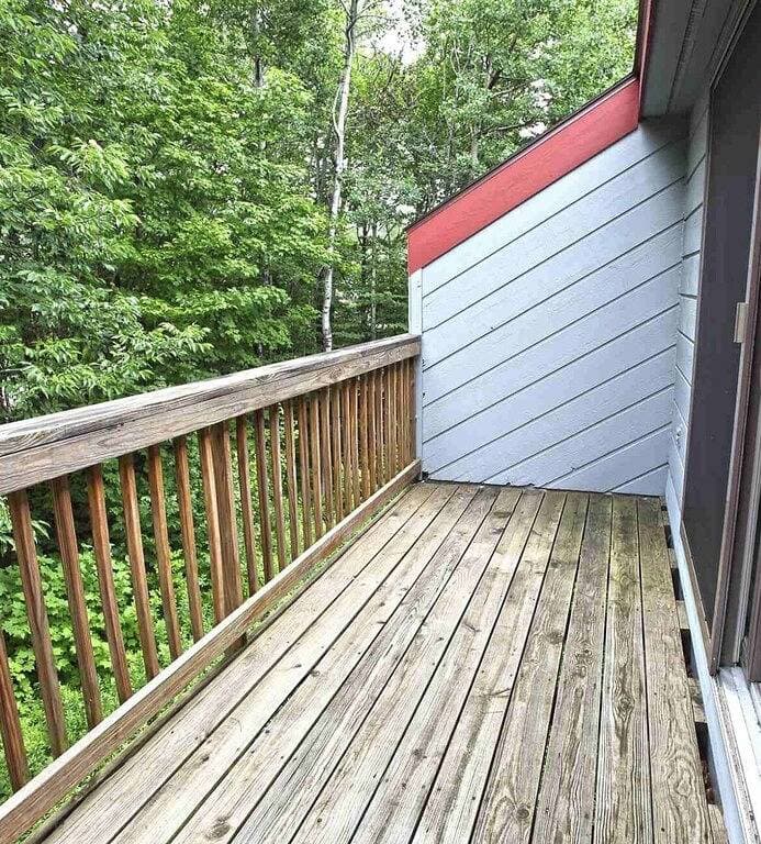 Foto 10 von 19: Mt. Snow Stadthaus mit Kamin, 1 Meile zu den Pisten mit Wochenend-Shuttle!