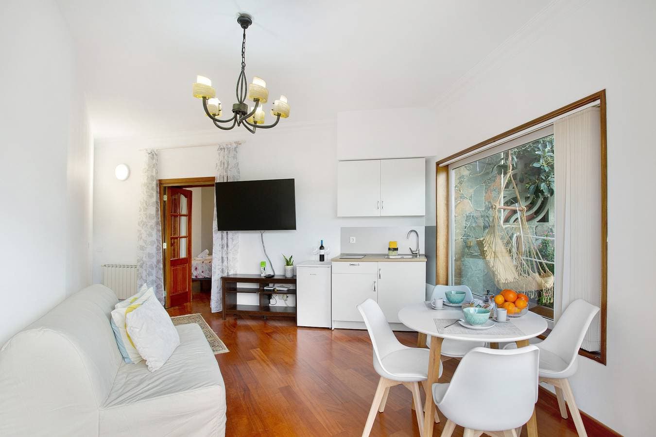 Foto 8 von 29: Ferienwohnung "Carmelo Y Carmela 2" mit Bergblick, privater Terrasse und WLAN