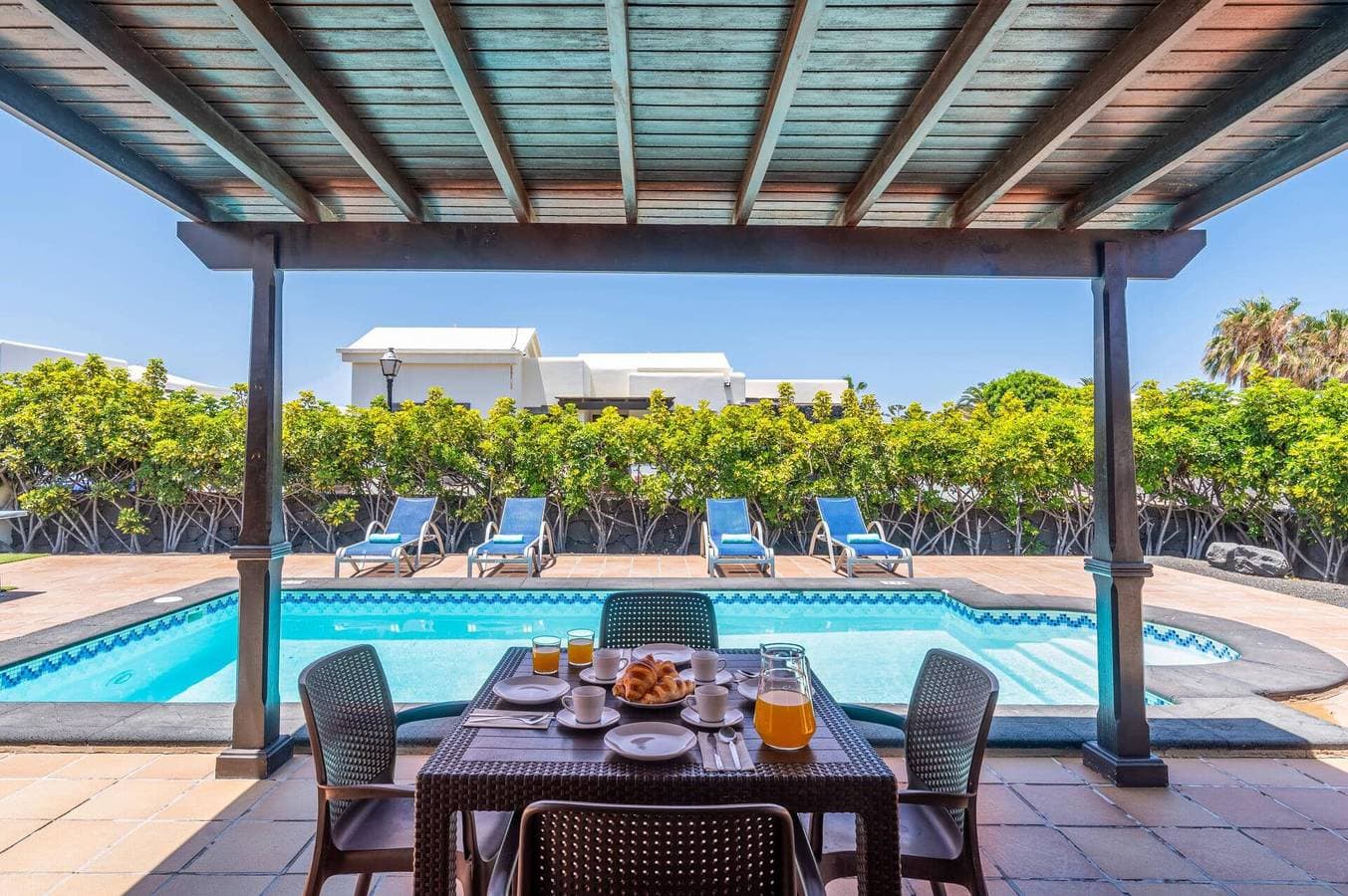 Foto 4 von 21: Villa für 4 Personen mit Garten