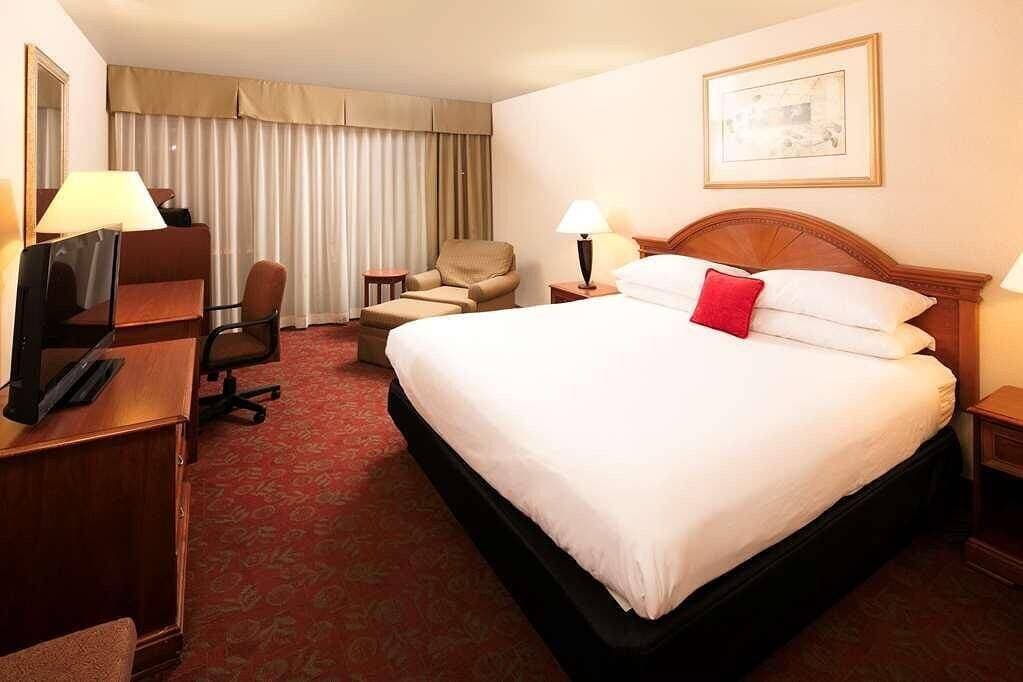 Foto 13 von 27: Prime Location! Free Breakfast, Onsite Parking, Near St. George Tabernacle