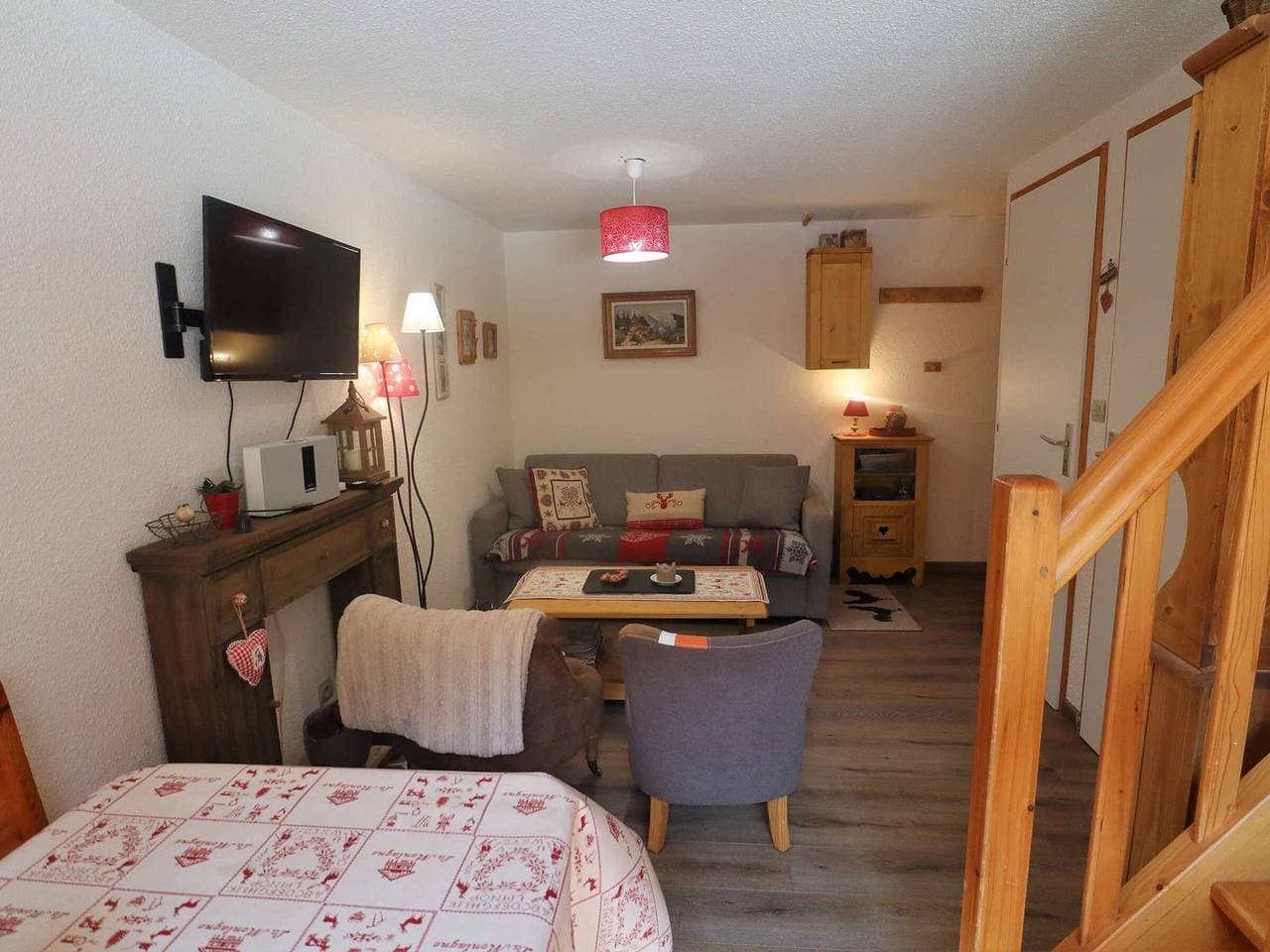Foto 9 von 16: Gemütliches und sonniges 27m² Studio mit Mezzanin, voll ausgestattet für 2/3 Personen, nahe Skigebiet