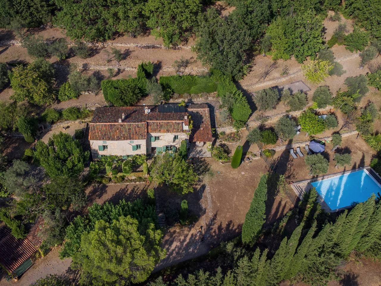 Foto 5 von 44: Herrliches Landhaus mit Pool Klimanlage und Garten