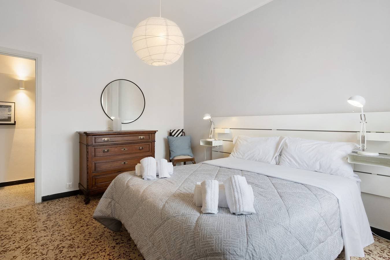 Foto 12 von 30: Wohnung 'Lerici - Casa Mì mit Aufzug', Balkon und WLAN