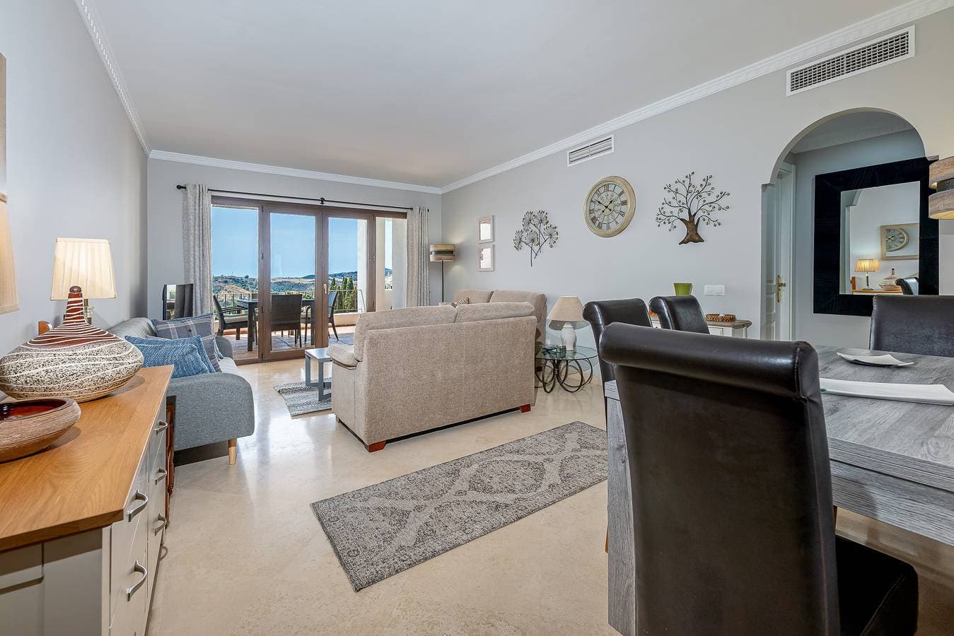 Foto 5 von 29: Beautiful two bed apartment Mijas Golf