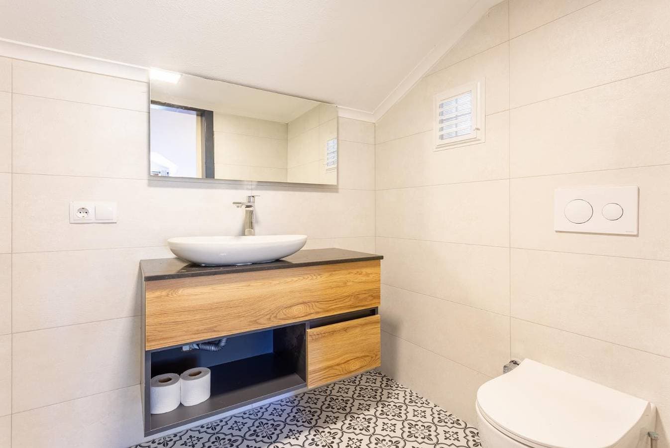 Foto 10 von 17: Villa für 4 Personen mit Balkon