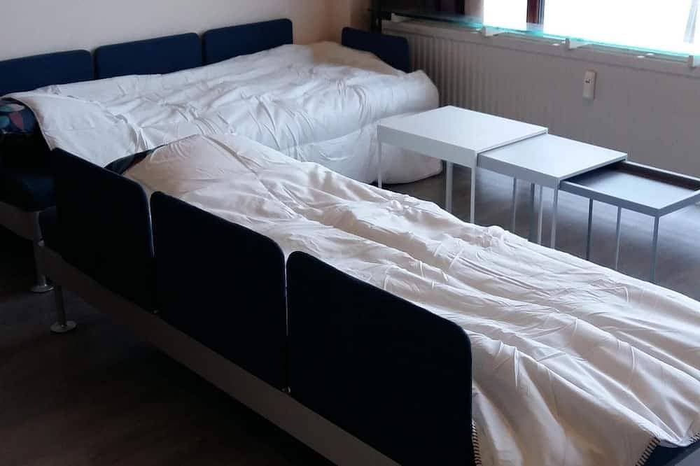 Foto 3 von 30: 70'er Jahren Design-Studio mit herrlichem Meerblick