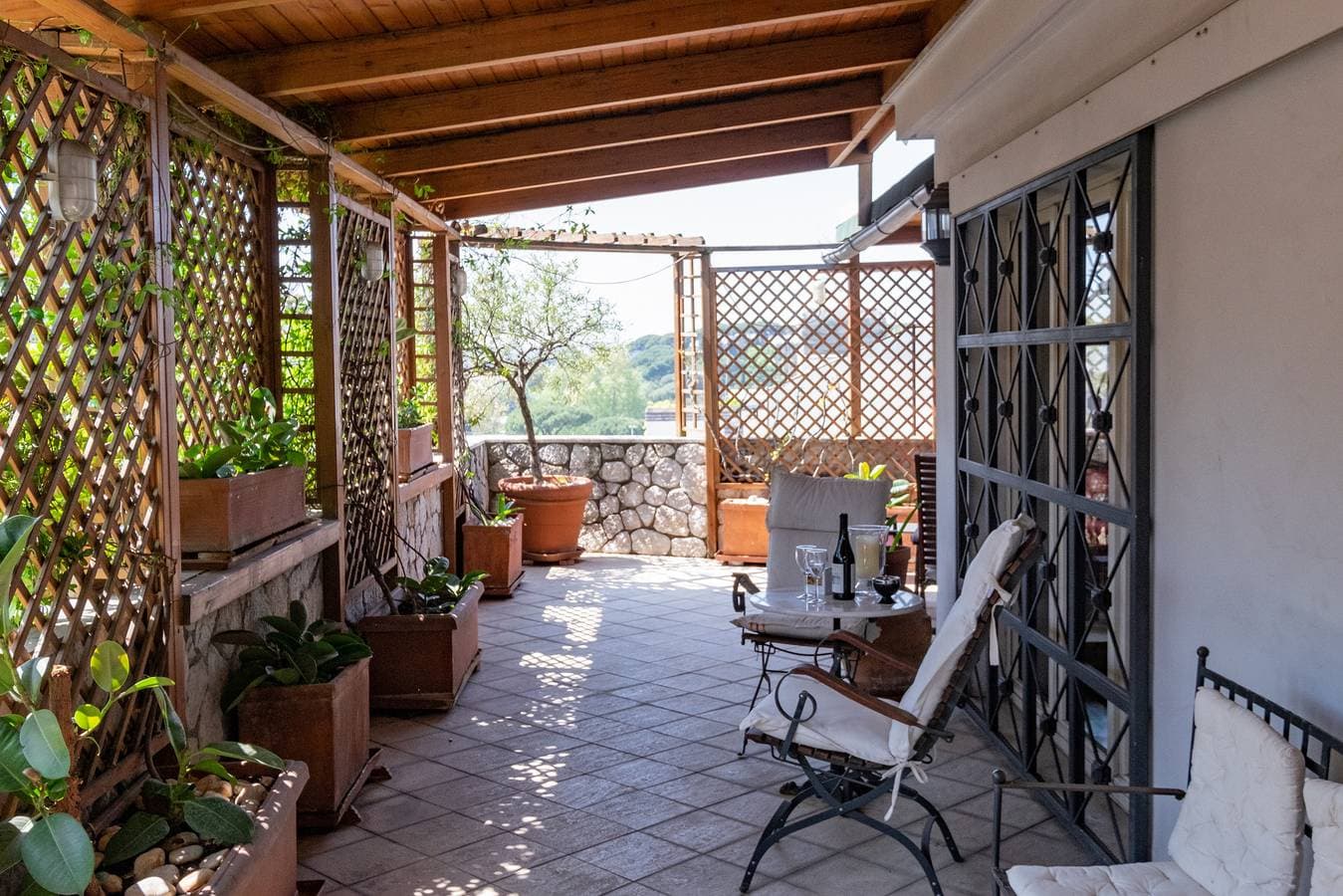 Amazing Penthouse with Terrace by Caracalla 1