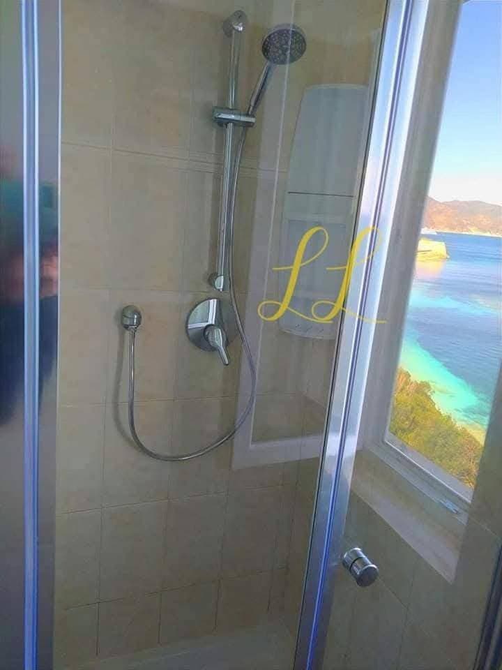 Foto 6 von 73: One-Bedroom Apartment with Sea View